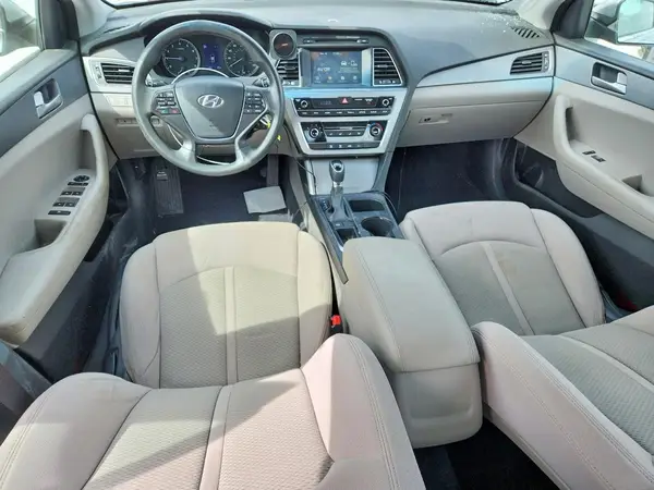 5NPE24AF4HH516967 2017 HYUNDAI SONATA - Image 8