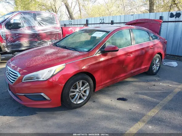 5NPE24AF4HH517570 2017 HYUNDAI SONATA - Image 2