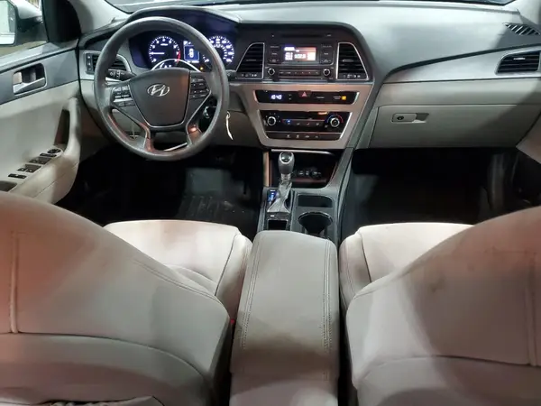 5NPE24AF4HH519920 2017 HYUNDAI SONATA - Image 8