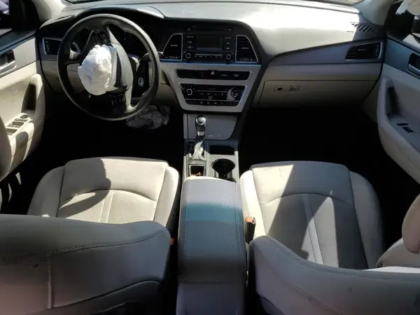 5NPE24AF4HH521165 2017 HYUNDAI SONATA - Image 8