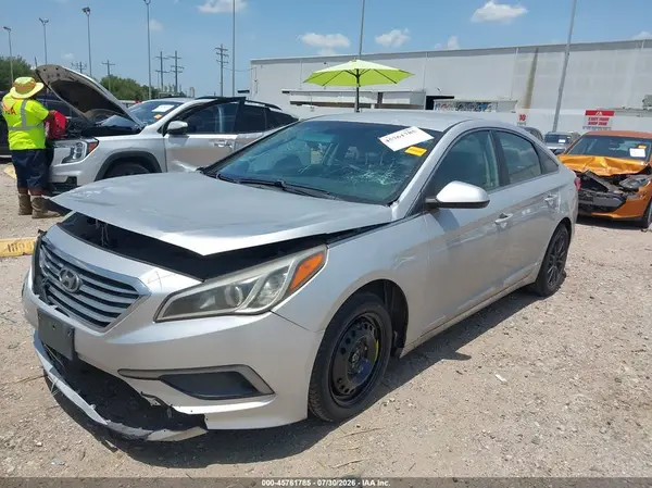 5NPE24AF4HH521277 2017 HYUNDAI SONATA - Image 2
