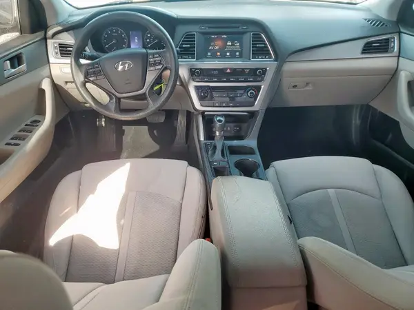 5NPE24AF4HH521845 2017 HYUNDAI SONATA - Image 8