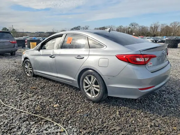 5NPE24AF4HH521988 2017 HYUNDAI SONATA - Image 2