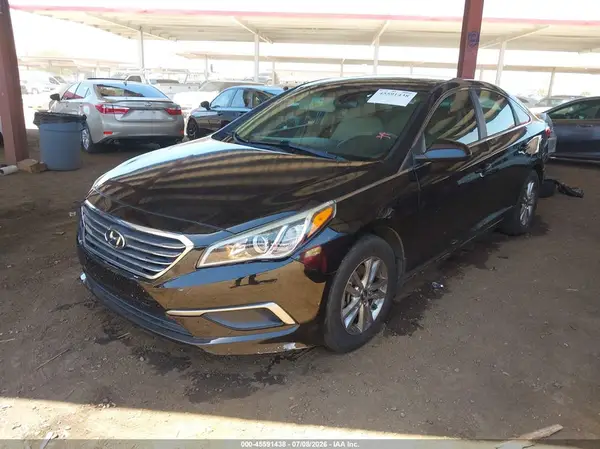 5NPE24AF4HH522851 2017 HYUNDAI SONATA - Image 2