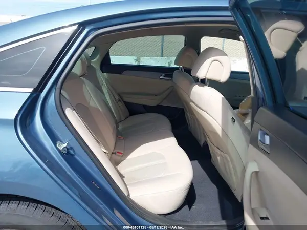 5NPE24AF4HH523868 2017 HYUNDAI SONATA - Image 8