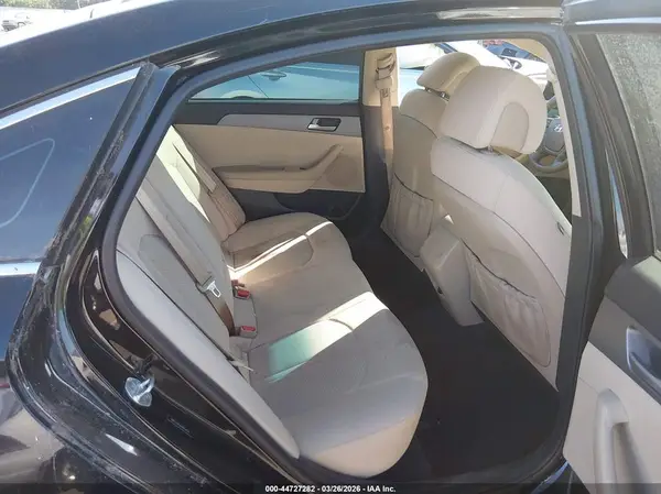 5NPE24AF4HH524924 2017 HYUNDAI SONATA - Image 8