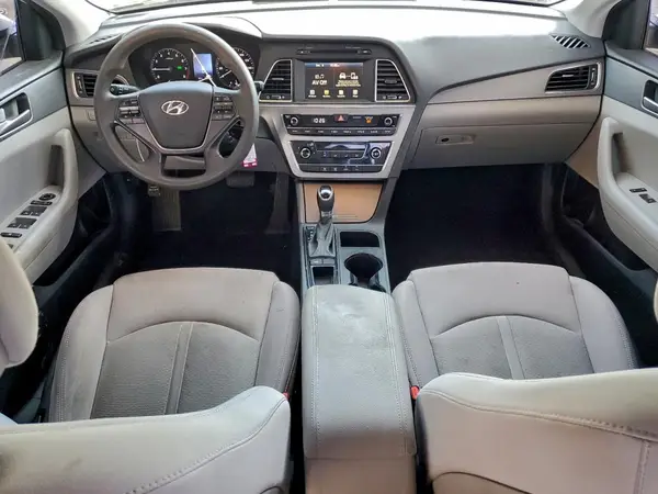5NPE24AF4HH525121 2017 HYUNDAI SONATA - Image 8