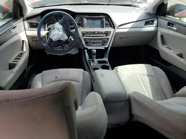 5NPE24AF4HH525281 2017 HYUNDAI SONATA - Image 8