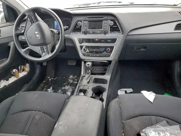5NPE24AF4HH526950 2017 HYUNDAI SONATA - Image 8