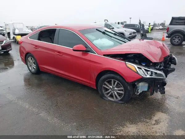 5NPE24AF4HH529704 2017 HYUNDAI SONATA - Image 1