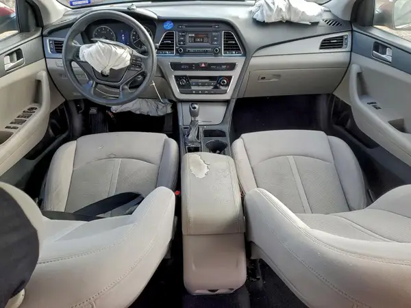 5NPE24AF4HH529850 2017 HYUNDAI SONATA - Image 8