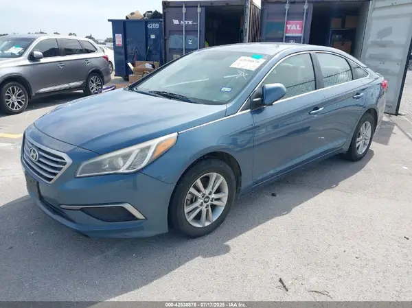 5NPE24AF4HH530593 2017 HYUNDAI SONATA - Image 2