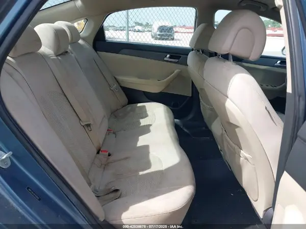 5NPE24AF4HH530593 2017 HYUNDAI SONATA - Image 8