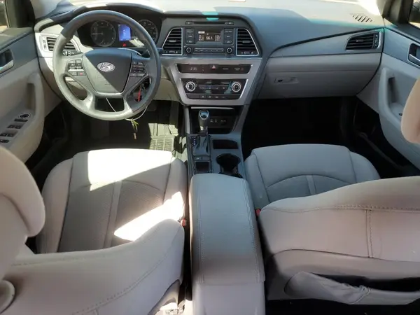 5NPE24AF4HH531646 2017 HYUNDAI SONATA - Image 8