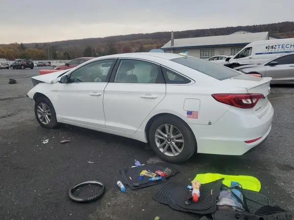 5NPE24AF4HH532215 2017 HYUNDAI SONATA - Image 2