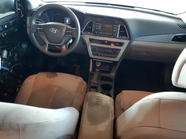 5NPE24AF4HH533056 2017 HYUNDAI SONATA - Image 8