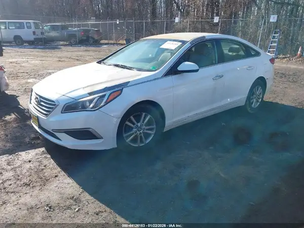 5NPE24AF4HH535244 2017 HYUNDAI SONATA - Image 2