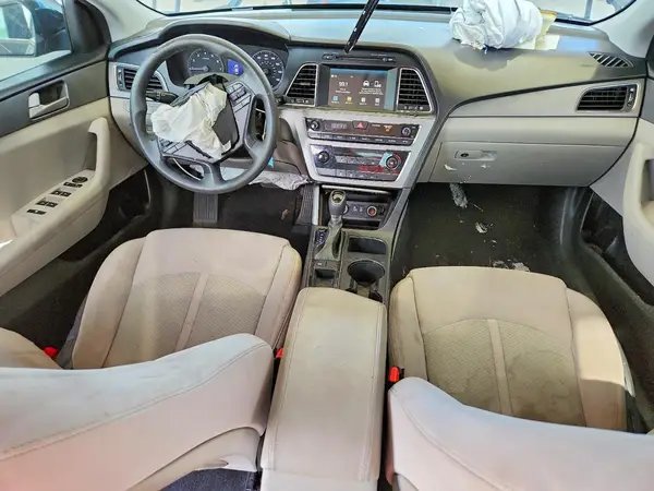 5NPE24AF4HH539052 2017 HYUNDAI SONATA - Image 8