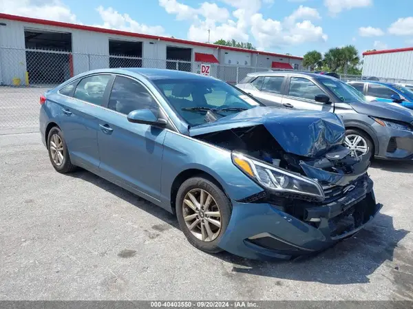 5NPE24AF4HH539309 2017 HYUNDAI SONATA - Image 1