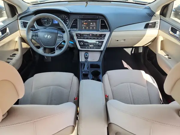 5NPE24AF4HH547457 2017 HYUNDAI SONATA - Image 8