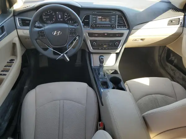 5NPE24AF4HH550889 2017 HYUNDAI SONATA - Image 8