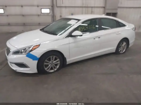 5NPE24AF4HH551802 2017 HYUNDAI SONATA - Image 2
