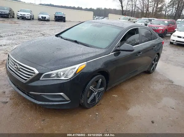 5NPE24AF4HH552349 2017 HYUNDAI SONATA - Image 2