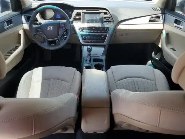 5NPE24AF4HH553842 2017 HYUNDAI SONATA - Image 8