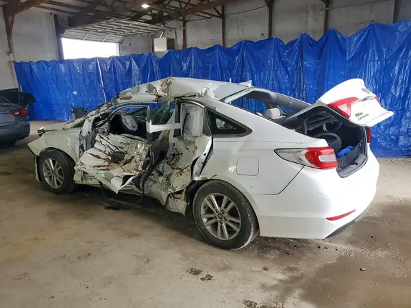 5NPE24AF4HH554358 2017 HYUNDAI SONATA - Image 2