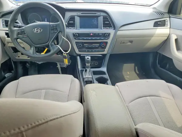 5NPE24AF4HH556031 2017 HYUNDAI SONATA - Image 8