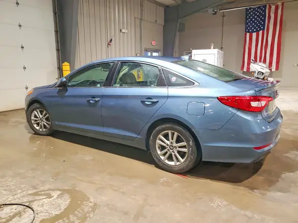 5NPE24AF4HH557910 2017 HYUNDAI SONATA - Image 2