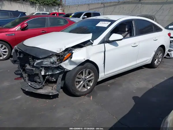 5NPE24AF4HH558183 2017 HYUNDAI SONATA - Image 2