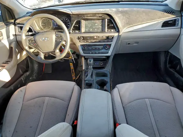 5NPE24AF4HH559009 2017 HYUNDAI SONATA - Image 8