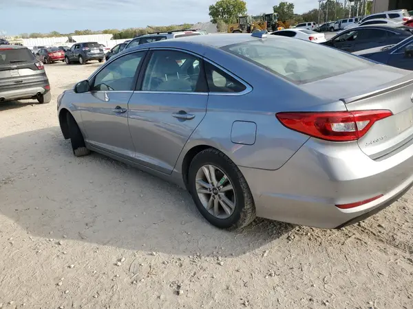 5NPE24AF4HH559348 2017 HYUNDAI SONATA - Image 2