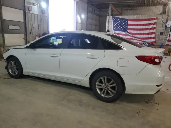 5NPE24AF4HH560886 2017 HYUNDAI SONATA - Image 2