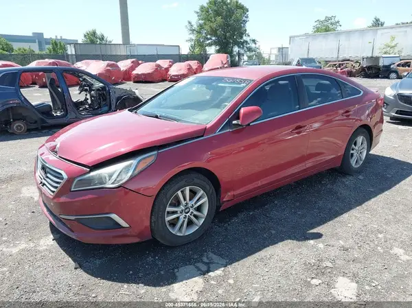 5NPE24AF4HH561858 2017 HYUNDAI SONATA - Image 2
