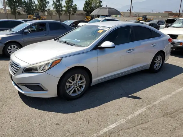 5NPE24AF4HH565473 2017 HYUNDAI SONATA - Image 1