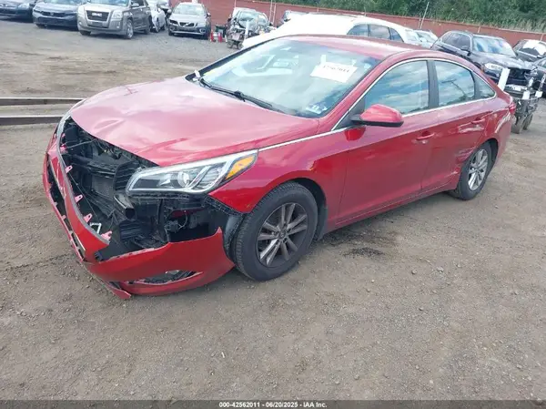 5NPE24AF4HH568678 2017 HYUNDAI SONATA - Image 2