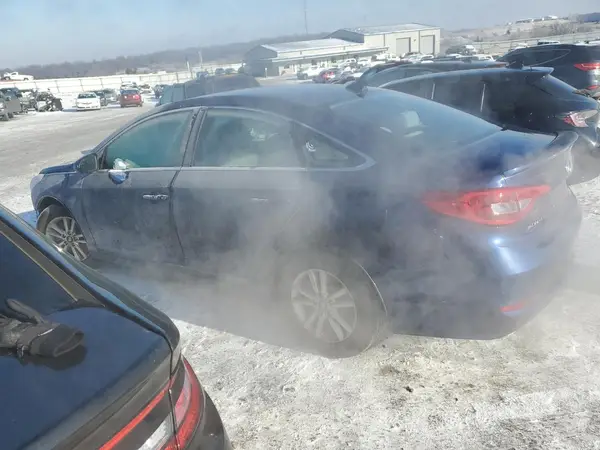 5NPE24AF4HH568700 2017 HYUNDAI SONATA - Image 2