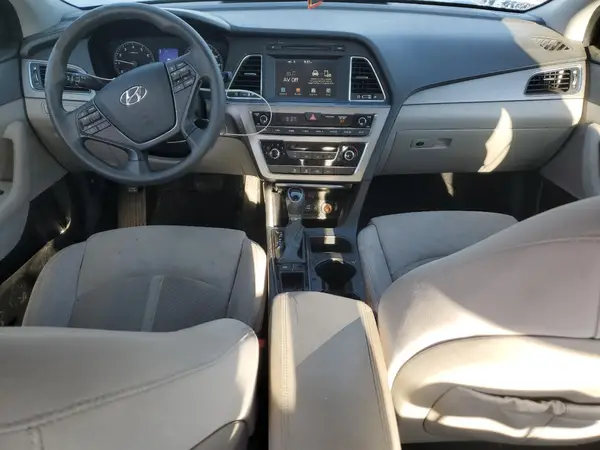 5NPE24AF4HH568700 2017 HYUNDAI SONATA - Image 8