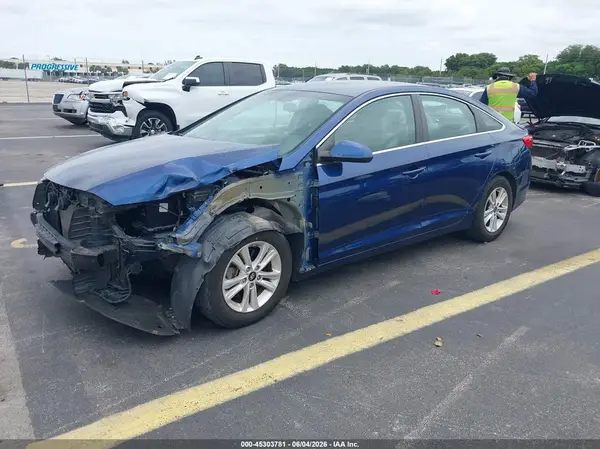5NPE24AF4HH568972 2017 HYUNDAI SONATA - Image 2