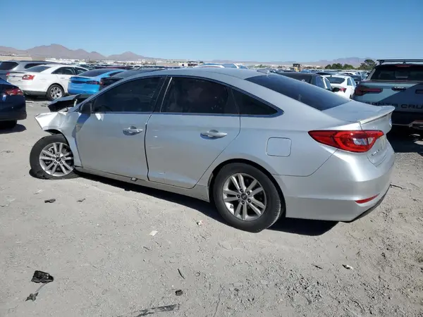 5NPE24AF4HH576053 2017 HYUNDAI SONATA - Image 2