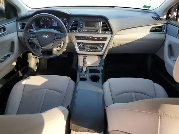 5NPE24AF4HH577008 2017 HYUNDAI SONATA - Image 8