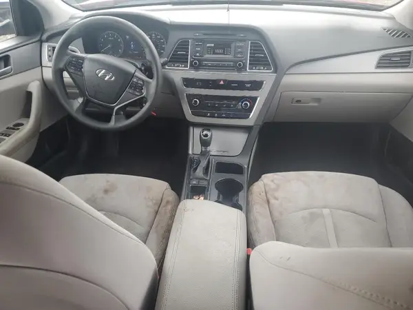 5NPE24AF4HH578417 2017 HYUNDAI SONATA - Image 8