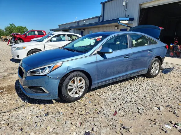 5NPE24AF4HH578904 2017 HYUNDAI SONATA - Image 1