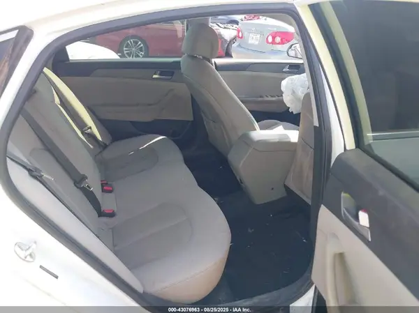 5NPE24AF4HH579499 2017 HYUNDAI SONATA - Image 8