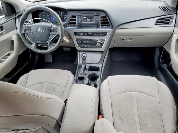 5NPE24AF4HH579602 2017 HYUNDAI SONATA - Image 8