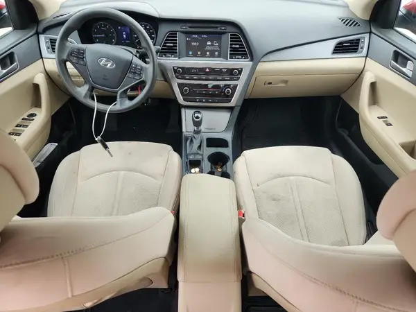 5NPE24AF4HH583228 2017 HYUNDAI SONATA - Image 8