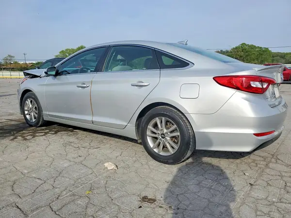5NPE24AF4HH584024 2017 HYUNDAI SONATA - Image 2