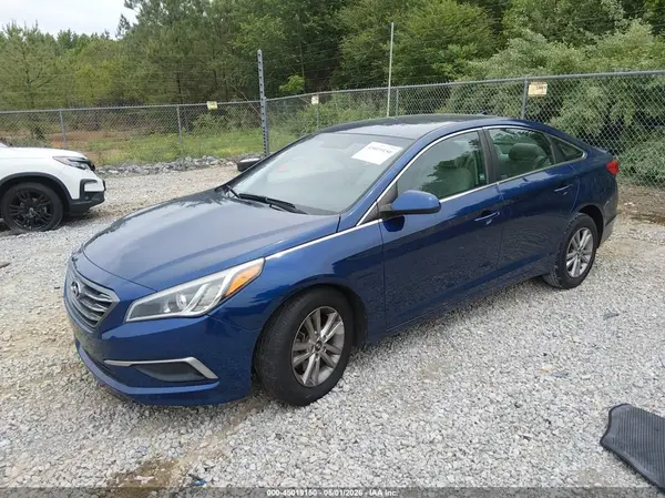 5NPE24AF4HH585142 2017 HYUNDAI SONATA - Image 2